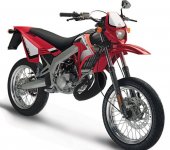 2006 Gilera SMT photo