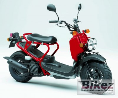 Honda Moped on Picture Credits   Honda   Click To Submit More Pictures