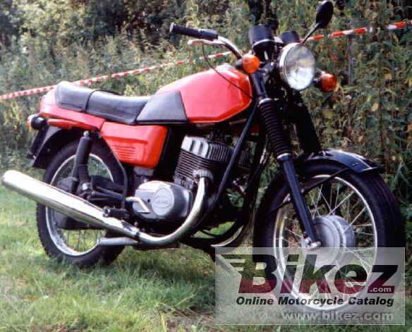 Big  638 picture and wallpaper from Bikez.com