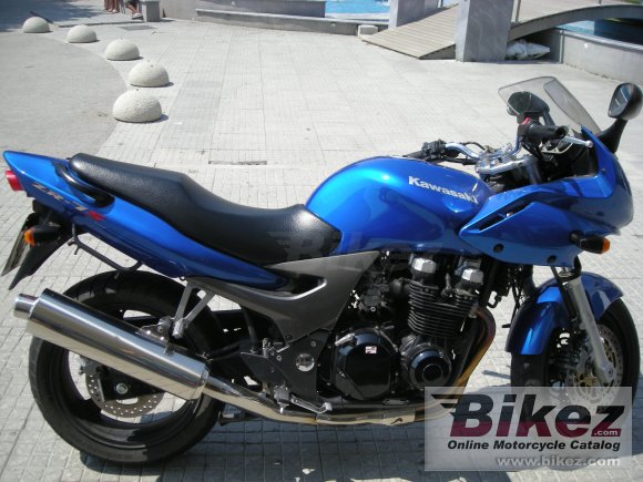 2003 Kawasaki ZR-7S photo