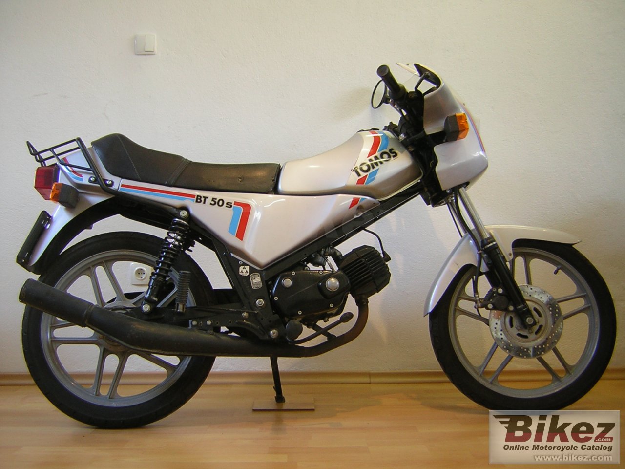 Big  bt picture and wallpaper from Bikez.com