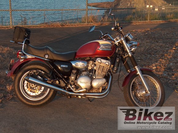 1995 Triumph Thunderbird photo