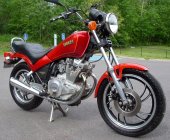 1982 Yamaha XS 400 DOHC (reduced effect)