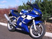 2000 Yamaha YZF-R6 photo
