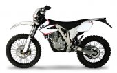2015 AJP PR4 240 Enduro 2015 AJP PR4 240 Enduro