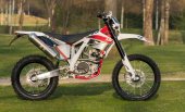 2019 AJP PR5 250 Enduro 2019 AJP PR5 250 Enduro